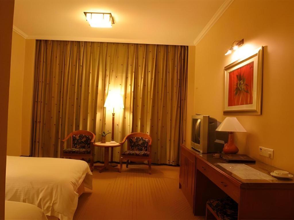 גואנגג'ואו Nanfang Dasha Hotel מראה חיצוני תמונה