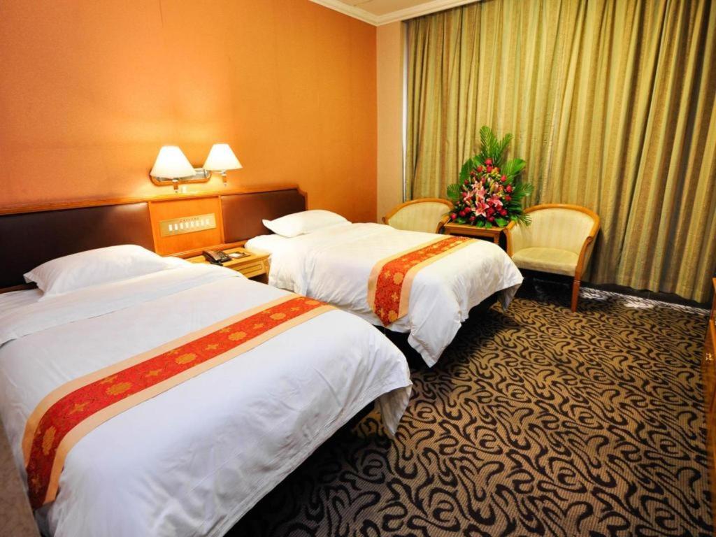 גואנגג'ואו Nanfang Dasha Hotel מראה חיצוני תמונה