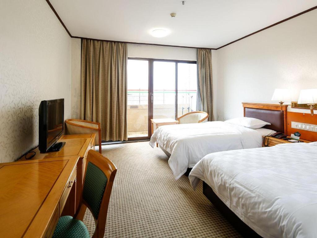 גואנגג'ואו Nanfang Dasha Hotel מראה חיצוני תמונה